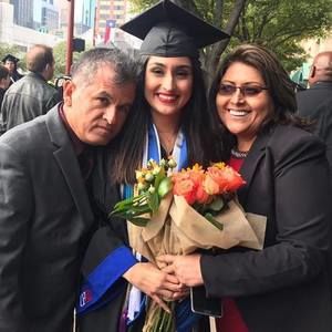 Meet your Posher, Noemi